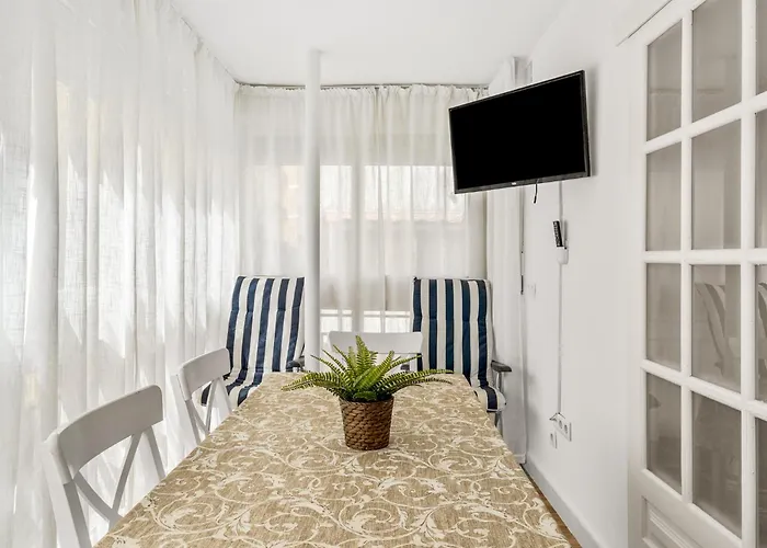 Con Parking Gratis *